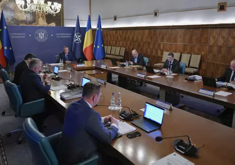 Ce măsuri pregătește Guvernul pentru reducerea cheltuielilor bugetare. Interzicerea cumulului pensie-salariu, luată în calcul