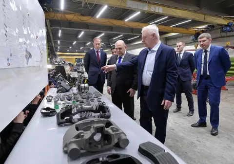 Trei sferturi dintre producătorii ruși sunt afectați de sancțiunile occidentale, arată un sondaj. În ce sectoare sunt resimțite cel mai acut