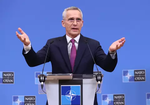 NATO cere Chinei să-și limiteze arsenalul nuclear și folosirea inteligenței artificiale în armată