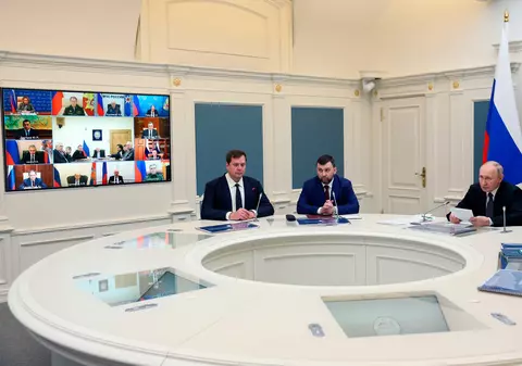 Vladimir Putin acuză serviciile secrete occidentale că sunt implicate în „acte de terorism" comise de ucraineni în Rusia