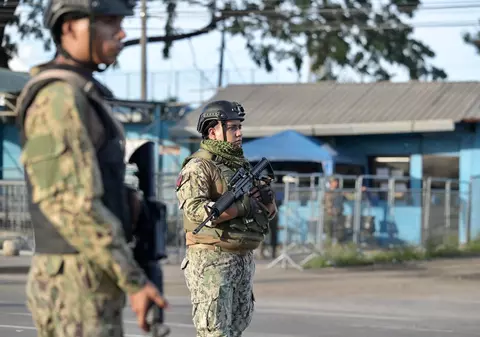 Noi violențe în închisorile din Ecuador, soldate cu moartea a cel puțin 12 deținuți