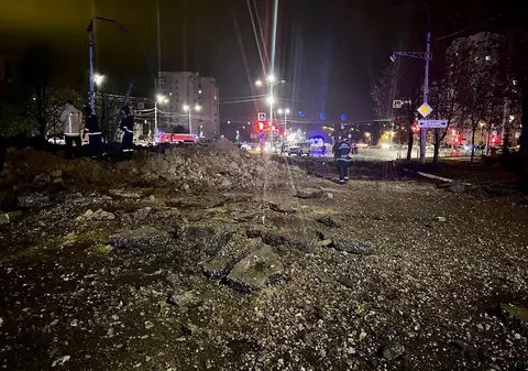 Crater uriaș în centrul orașului rus Belgorod, aflat în apropiere de granița cu Ucraina, în urma unei explozii