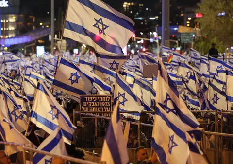 Un nou protest masiv în Israel, pentru a 16-a săptămână la rând. Zeci de mii de oameni contestă reforma justiției și guvernul lui Netanyahu