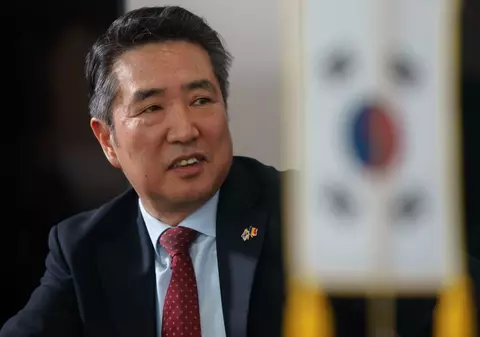 Ambasadorul Coreei de Sud în România spune că Phenianul are de ales între a-și hrăni populaţia și armele de distrugere în masă: „Până acum a ales armele”