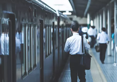 O infecție bacteriană rară se răspândește rapid în Japonia, iar experții nu înțeleg de ce. Simptomele cu care debutează boala cu mortalitate de 30%