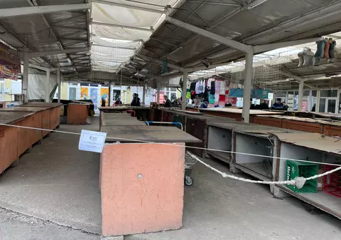 Amenzi de aproape 200.000 de lei date de ANPC, în urma controalelor din pieţele Gorjului şi Veteranilor