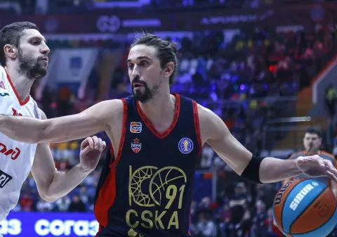 Baschetbalistul rus Alexei Șved, bătut cu bestialitate de 8 indivizi, în fața unui local din Moscova: „Din cauza ta am pierdut la pariuri”