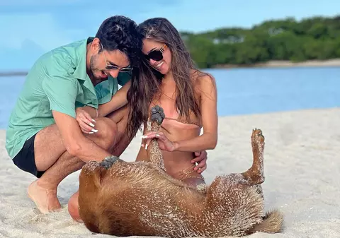 Theo Rose explică de ce și-a îmbrâncit iubitul în plină stradă. „Problema e că am avut un moment de paranoia”