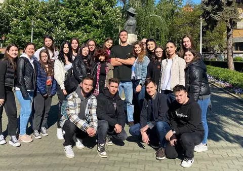 David Popovici s-a înscris azi pentru Bacalaureatul olimpicilor. Unde va susține examenul