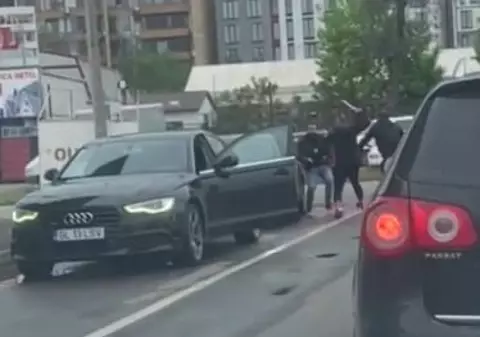 Un bărbat și-a înjunghiat vărul în picior, în urma unui scandal în trafic, în Galați. Atacatorul, căutat de poliție