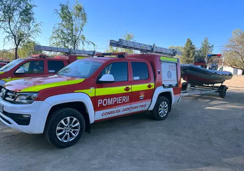 Căutările persoanelor dispărute după ce o barcă s-a răsturnat în râul Mureș, extinse în Ungaria