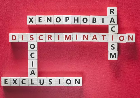 Xenofobie, rasism, şovinism, iredentism – ce înseamnă fiecare termen