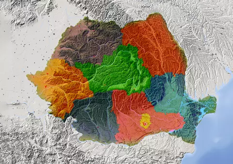 Avertismentul unui cercetător: „Reducerea numărului județelor pe criteriul numărului de locuitori va fi catastrofală”. Cum se vor naște superbaroni locali?