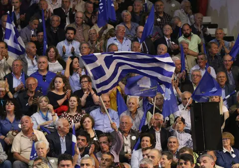 Grecii votează în cele mai imprevizibile alegeri parlamentare din ultimii ani, care au puține șanse de a produce un guvern
