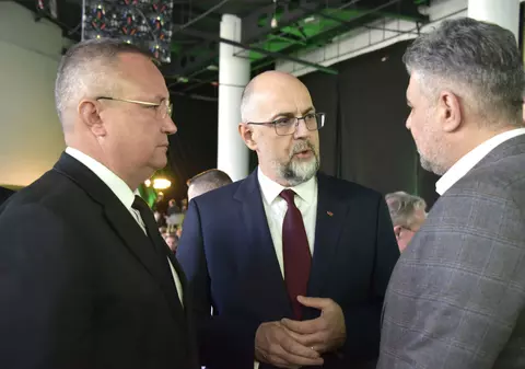 „Nu ceda Transporturile!”. Cele trei ținte ale lui Ciucă la negocierile din Coaliție. De ce amenință UDMR cu ieșirea de la guvernare