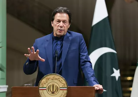 Fostul premier pakistanez Imran Khan, condamnat la 10 ani de închisoare într-un caz în care a fost acuzat de divulgarea unor secrete de stat
