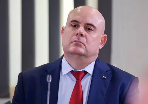 Asociații de presă îl critică pe procurorul general al Bulgariei după ce numele unor jurnaliști de investigație, printre care și cel al unui român, au fost vehiculate pe fondul tentativei de asasinat 