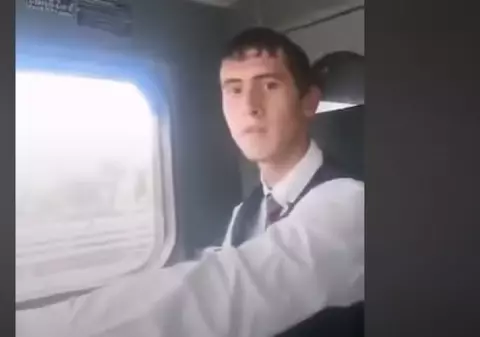 Tânărul care a furat o locomotivă din Medgidia și a plecat la plimbare s-a și filmat. „Doream să fac manevre să trec pe altă linie” - VIDEO
