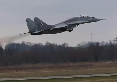 Polonia anunță că un obiect neidentificat a intrat în spațiul său aerian din direcția Belarusului. „E probabil un balon de observație"