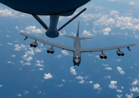 Moscova susține că două bombardiere americane au fost detectate apropiindu-se de granița rusă, deasupra Mării Baltice