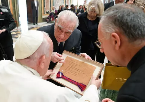 Martin Scorsese s-a întâlnit cu papa Francisc la Vatican și a anunțat că va realiza un film despre Isus