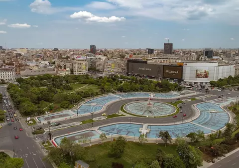 Când încep lucrările la planșeul de la Piața Unirii și cât vor dura. Zona riscă să se prăbușească