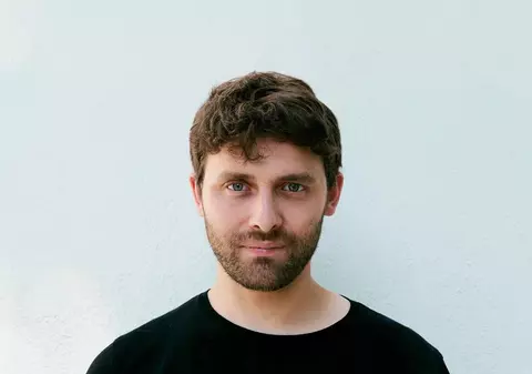 Un editor de presă rus, condamnat la 8 ani de închisoare pentru că a denunțat masacrul de la Bucha. „Instanțele nu decid nimic, legile nu înseamnă nimic”