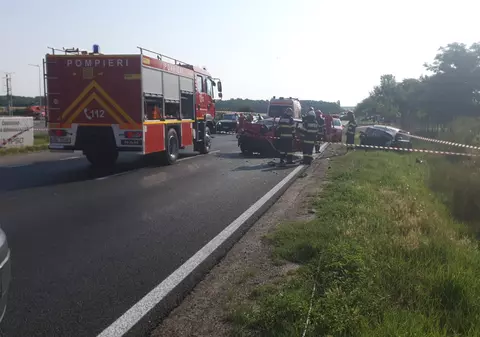 Accident mortal pe E70, între Alexandria și Vitănești. Două mașini făcute praf, un șofer a decedat pe loc