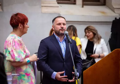 Prima retragere de la Primăria Sectorului 5 după revenirea lui Piedone în funcția de primar. „Mandatul meu se încheie aici!”