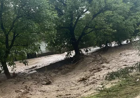 Cod portocaliu și galben de viituri pe râuri din nordul, centrul și vestul țării