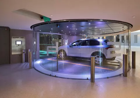 Cum arată apartamentul de 8,7 milioane de euro în care va sta Leo Messi la Miami. Are inclusiv un lift auto care-l lasă la ușă