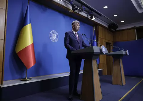 „Statul român nu mai poate plăti doar pentru ca bugetarii să vină la birou". Măsurile anunțate de Guvernul Ciolacu