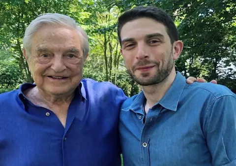 Moștenitorul improbabil. Cine este Alexander, fiul care a preluat imperiul lui George Soros