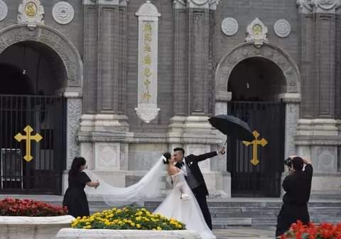 Numărul căsătoriilor din China în 2022, cel mai mic înregistrat vreodată, în timp ce criza demografică se amplifică
