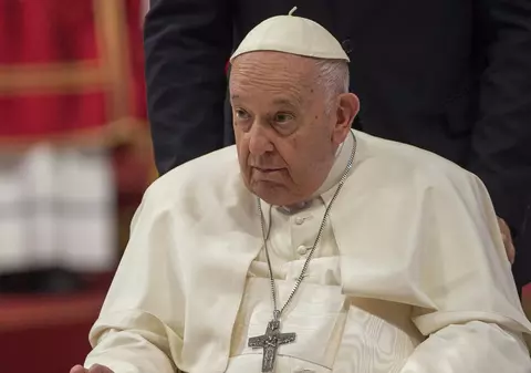 Papa Francisc va fi externat vineri, la circa o săptămână după intervenţia chirurgicală, anunță Vaticanul