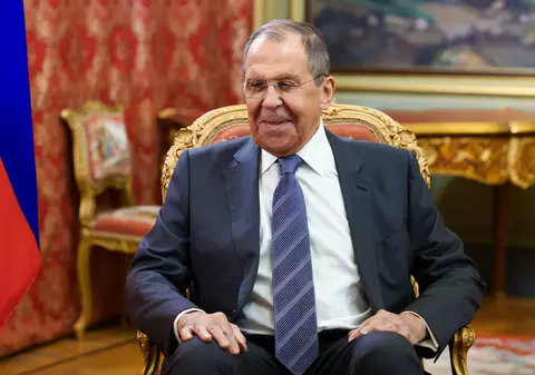 Occidentul vrea să destabilizeze Rusia înaintea alegerilor prezidenţiale, susţine Lavrov. „Regimul de la Kiev este folosit ca o unealtă"
