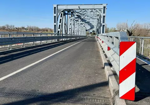 MAE și premierul Ciolacu, după amenințarea Rusiei că aruncă în aer podul Galaţi - Giurgiuleşti: „Lovirea infrastructurii civile e crimă de război”