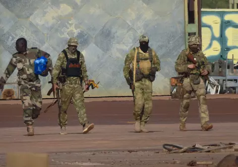 Serghei Lavrov asigură că Wagner va rămâne în Africa, în ciuda rebeliunii din Rusia. Ce spun oficialii francezi