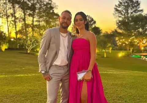 Neymar i-a cerut scuze public iubitei sale că a înșelat-o: „Am făcut o greșeală”. Bruna Biancardi este însărcinată