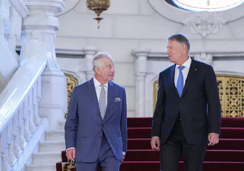 Cum vorbesc Iohannis, Ciucă și Ciolacu despre oamenii care muncesc în România și cum a vorbit regele Charles despre munca românilor