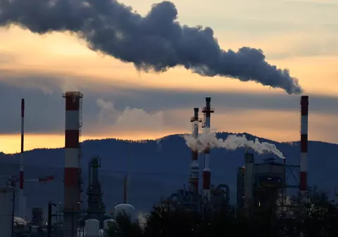 Cinci persoane au fost rănite în urma unei explozii la o uzină chimică din Franța care produce un compus organic extrem de toxic