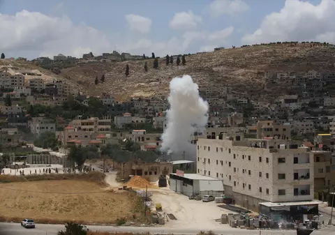 Cel puțin 4 morți și peste 50 de răniți în urma confruntărilor din Cisiordania, după un raid aerian al armatei israeliene