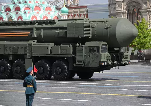 Numărul de arme nucleare operaționale este din nou în creștere: „Ne îndreptăm spre una dintre cele mai periculoase perioade din istorie”