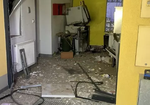 Încă o „ora de basm românesc” la un tribunal din Austria. Cum a fost achitat un român acuzat că a aruncat în aer mai multe bancomate