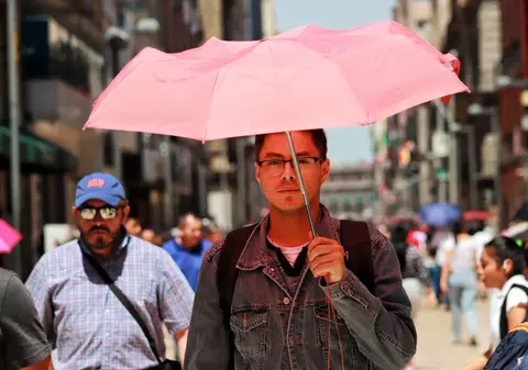 Recordul pentru cea mai caldă zi din istorie, bătut la doar o zi distanță. Specialiștii avertizează că și acesta va fi întrecut rapid