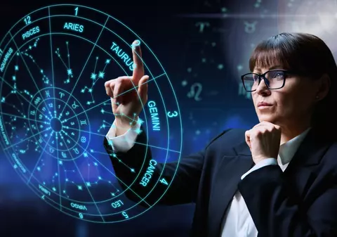 Ce zodii își schimbă jobul în a doua jumătate a anului