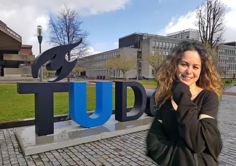 Ce înseamnă să înveți în Olanda, unde sunt atât de mulți studenți români încât profesorii dau probleme de tipul: „Avem de pregătit o oală de sarmale…” 