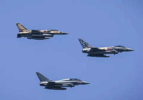 Forțele aeriene israeliene au atacat o unitate de apărare aeriană siriană, care a lansat o rachetă spre Israel