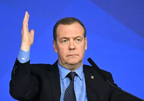 Conflictul din Nagorno-Karabah: sub asalt azer, armenii primesc ironii din Rusia și sunt îndemnați să ceară ajutorul NATO