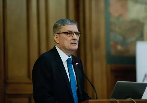 Consiliul Fiscal avertizează din nou asupra deficitului: va trece de 7% din PIB. Cheltuielile trebuie să scadă! Fondul de rezervă, pușculiță discreționară